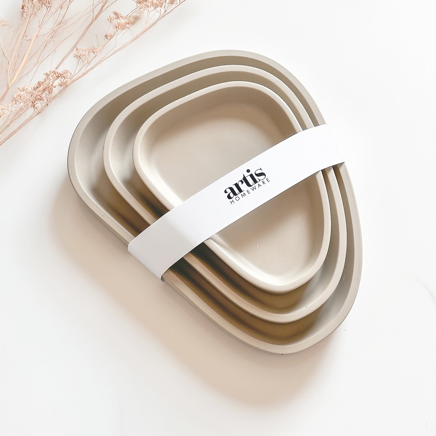 Jesmonite Pebble Tray Set by Artis Homeware