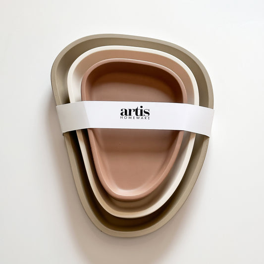 Jesmonite Pebble Tray Set by Artis Homeware