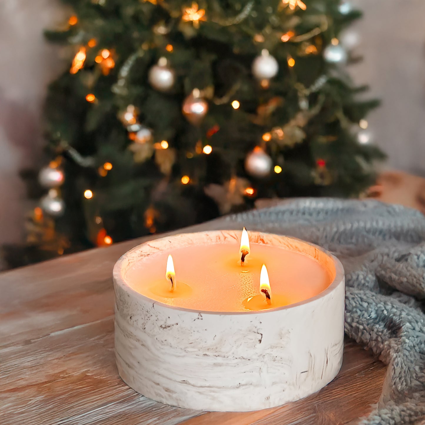 Large 650g Christmas 3-Wick Soy Candle in Handmade Marble Jar | 3 Festive Scents Available